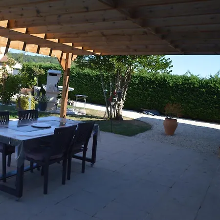 Le Petit Bonheur فندق مبيت وإفطار Sergeac