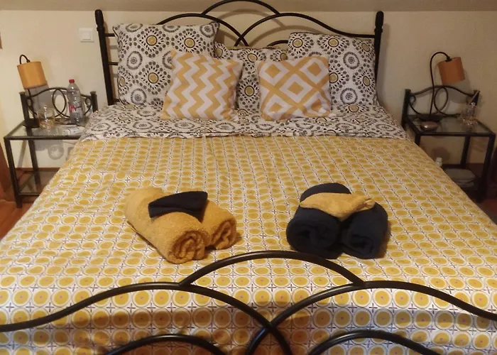 فندق مبيت وإفطار Le Petit Bonheur 3*