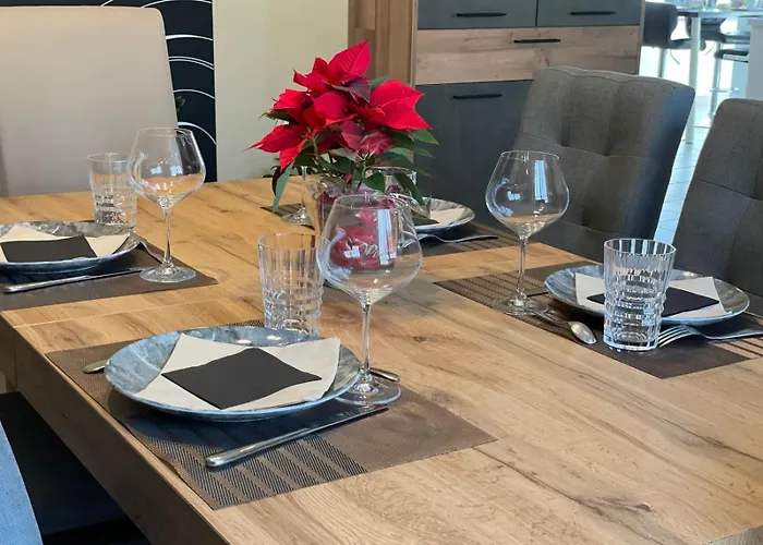 Le Petit Bonheur فندق مبيت وإفطار